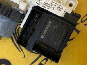 SILNICZEK MECHANIZM SZYBY PORSCHE 987 CAYMAN PRAWY