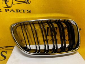NERKA GRILL KRATA KRATKA ZDERZAKA PRZÓD PRAWY PRAWA BMW F87 M2 COUPÉ NOWA