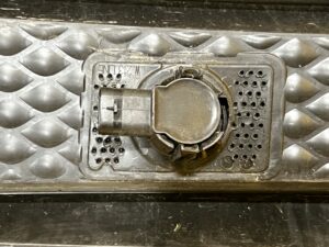 KRATKA ZDERZAKA MERCEDES E KLASA AMG W213 W238