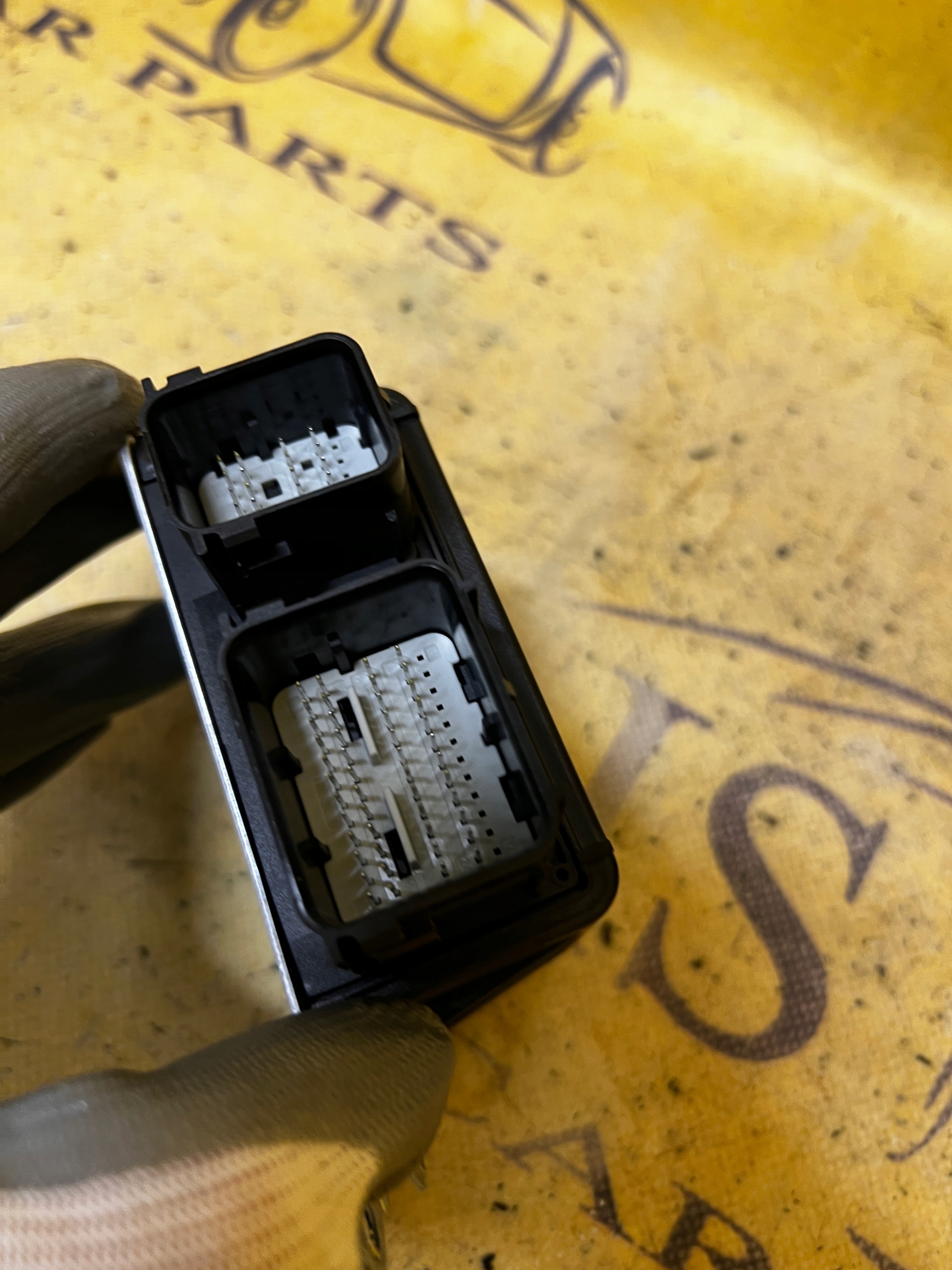 MODUŁ STEROWNIK PODUSZEK AIRBAG FORD RANGER MK5 V WILDTRACK