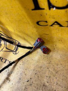 KOMPLET SIŁOWNIKI KLAPY LEWY PRAWY FORD KUGA MK3