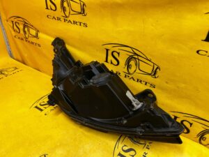 REFLEKTOR LAMPA PRZEDNIA PRZÓD LEWY LEWA PEUGEOT 308 II T9 EU