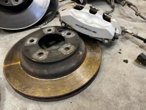 KOMPLET TARCZE HAMULCE ZACISKI PORSCHE CAYENNE 7P5 LIFT 4.2D