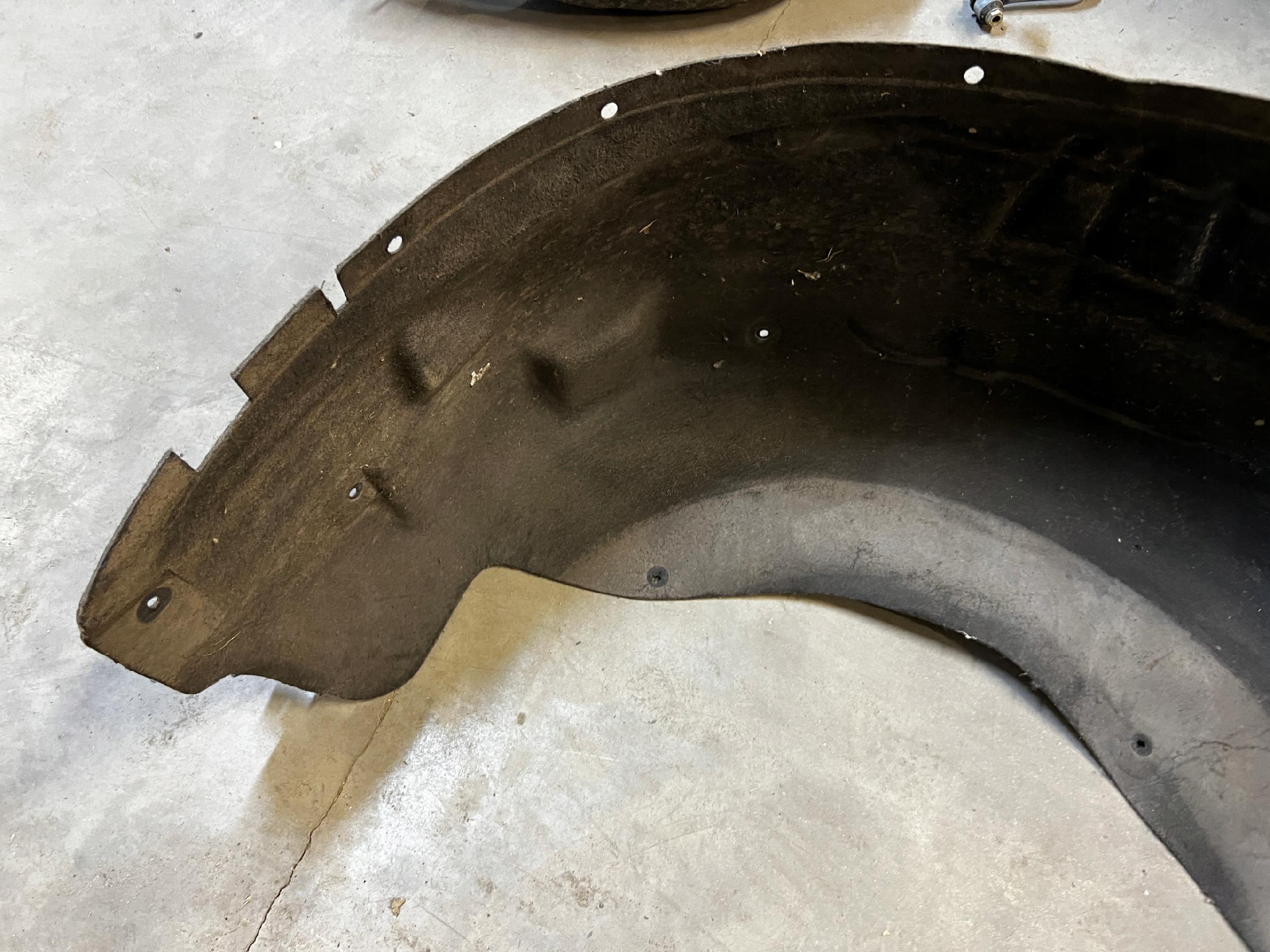 NADKOLE WNĘKA TYŁ TYLNA TYLNE PRAWA PRAWE BMW X6 E71