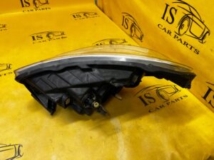 REFLEKTOR LAMPA PRZEDNIA PRZÓD PRAWY PRAWA DACIA DOKKER EU