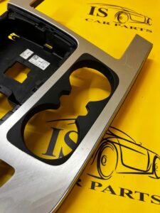 DEKOR RAMKA TUNELU ŚRODKOWEGO AUDI Q7 SQ7 4M0