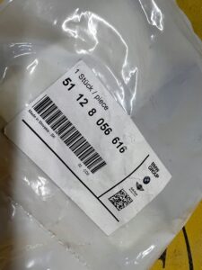 OSŁONA ZAŚLEPKA UCHA HOLOWNICZEGO ZDERZAKA TYŁ M-PAKIET BMW 3 F31 NOWA OEM