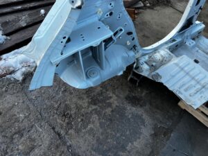 ĆWIARTKA DŁUGA BŁOTNIK POSZYCIE SŁUPEK PRÓG LEWY TYŁ DACIA SANDERO III 3