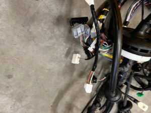 WIĄZKA WNĘTRZA ŚCIANY GRODZIOWEJ DACIA SANDERO III 1.0 TCE LPG ECO-G