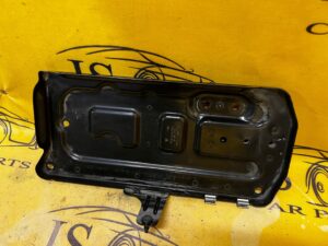 PODSTAWA MOCOWANIE AKUMULATORA PORSCHE 911 991 3.0