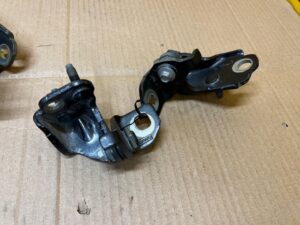 KOMPLET ZAWIASY DRZWI TYŁ LEWY FORD FUSION LIFT USA J7