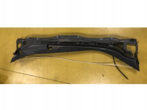 GÓRNE PODSZYBIE PLASTIKOWE NISSAN LEAF I ZE0