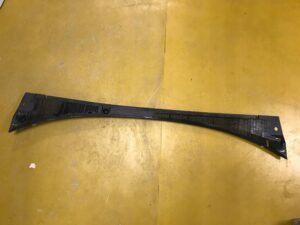 GÓRNE PODSZYBIE PLASTIKOWE RENAULT MEGANE IV