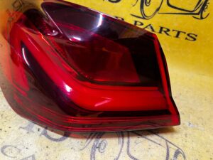 LAMPA TYŁ TYLNA ZEWNĘTRZNA LEWY LEWA BMW 1 F40