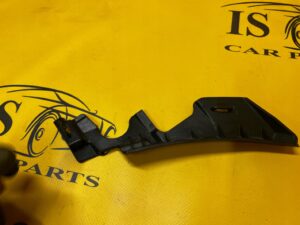 ŚLIZG MOCOWANIE ZDERZAKA PRZEDNIEGO PRZÓD LEWY MERCEDES C-KLASA W206 AMG