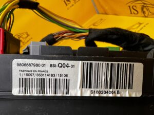 SKRZYNKA BEZPIECZNIKÓW MODUŁ BSI CITROEN C4 GRAND PICASSO II 1.6 THP