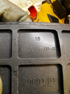 OSŁONA KOŁA PROGU TYŁ PRAWA PRAWY TESLA MODEL 3 PRZEDLIFT