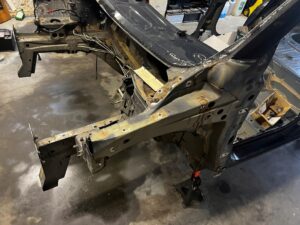 ĆWIARTKA PODŁUŻNICA SŁUPEK PRÓG LEWY PRZÓD RENAULT CAPTUR I 1