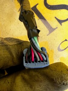 LEWE LUSTERKO KOMPLETNE CHROM BIAŁA PERŁA TESLA MODEL 3 13 + 2 PIN