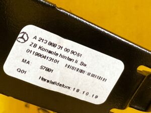 WSPORNIK MOCOWANIE KRATKI BAGAŻNIKA LEWE LEWY MERCEDES E-KLASA W213 KOMBI