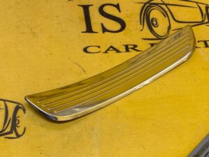 KOMPLET LISTWY PROGOWE NAKŁADKI LED MERCEDES W257