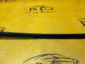 LISTWA ZGARNIAJĄCA SZYBY PRZÓD LEWY LEWA BMW X6 F16