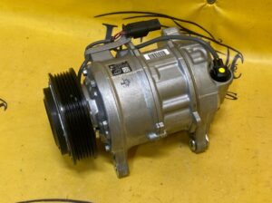 KOMPRESOR KLIMATYZACJI BMW F20 F22 F30 2.0D