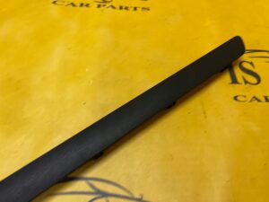 PLASTIK LISTWA OSŁONA PROGU PRAWA PRAWY BMW 7 F01 F02