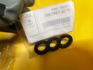 USZCZELKA TERMOSTATU BMW M54 N43 N46N N52 N52N N53 NOWA OEM