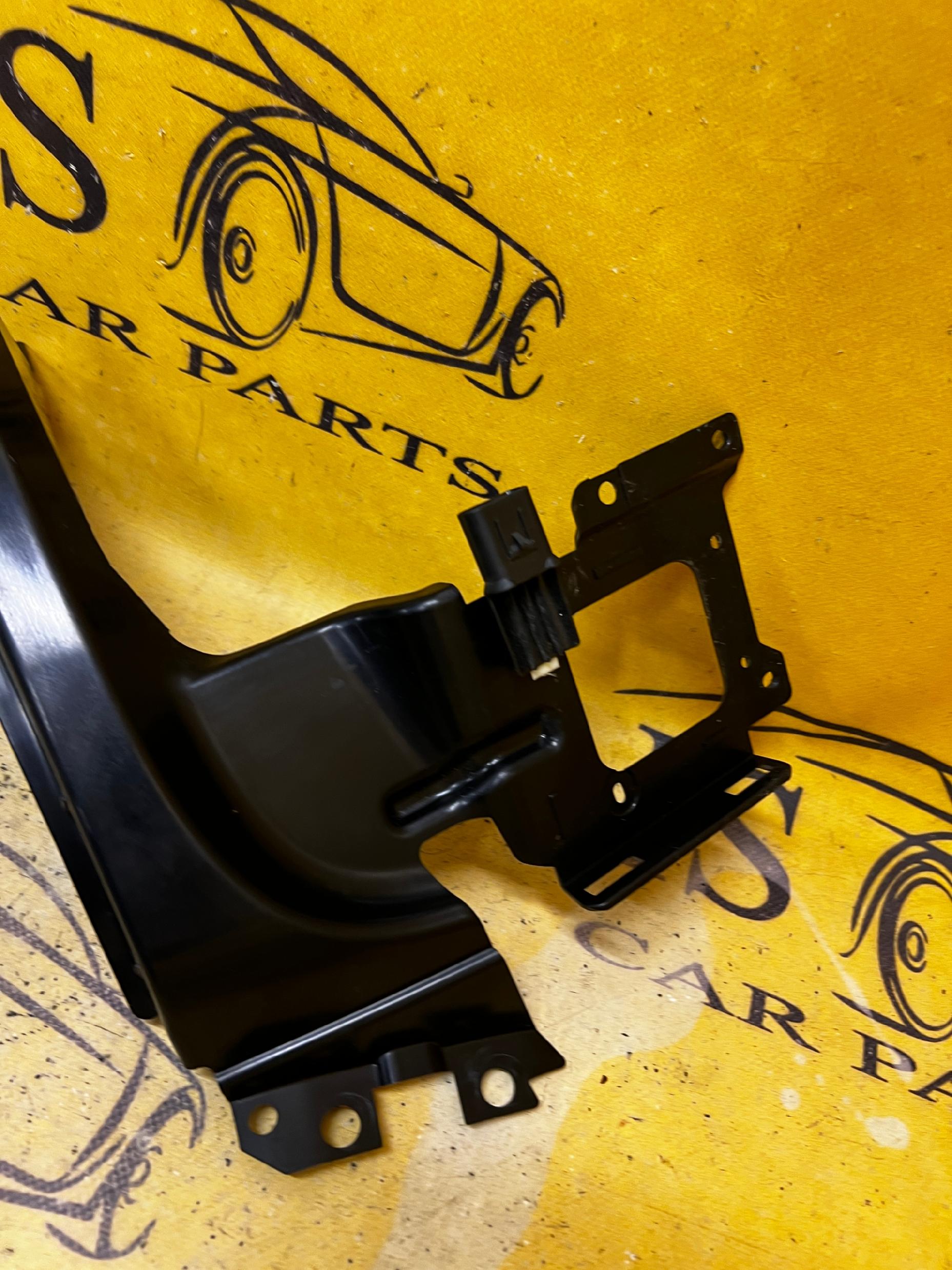 ŚLIZG MOCOWANIE ZDERZAKA TYŁ LEWY RANGE ROVER EVOQUE L538 3 DRZWI