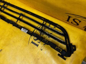 KRATKA DOLNA ŚRODKOWA ZDERZAKA PRZÓD FORD FUSION