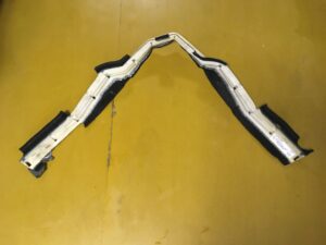 WYGŁUSZENIE WYKŁADZINA INFINITI Q30 MERCEDES W176