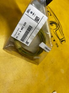 WIĄZKA PRZEWODÓW MODUŁU POKRYWY TYŁ BAGAŻNIKA BMW 5 G30 M5 F90 NOWA OEM