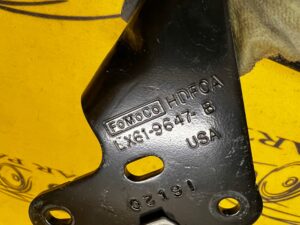 WSPORNIK MOCOWANIE FILTRA POWIETRZA FORD KUGA MK3