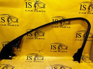 RAMKA OSŁONA DRZWI LEWY PRZÓD JAGUAR XJ X351