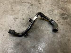 RURA RURKA PRZEWÓD WĄŻ WODY CHŁODZENIA AUDI A4 B9 8W 2.0 TDI