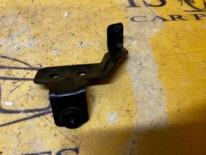 WSPORNIK UCHWYT MOCOWANIE BLASZKA BMW 5 G30