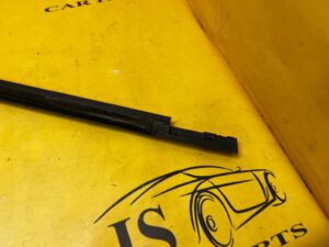 LISTWA DRZWI PRZÓD LEWY LEWA DACIA SANDERO III