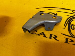 WSPORNIK MOCOWANIE LEWE RANGE ROVER VELAR L560