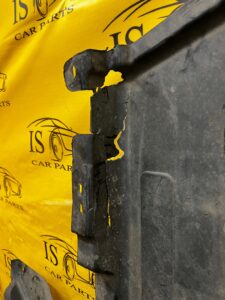 PŁYTA OSŁONA DOLNA POD SILNIK SILNIKA RANGE ROVER VELAR L560 2.0i BENZYNA