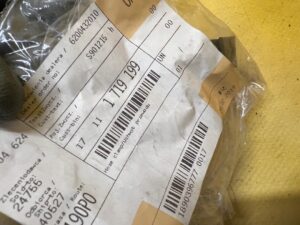 UCHWYT PRZEWODU WĘŻA WODY CHŁODZENIA BMW B36 B47 B48 M20 M21 N62 NOWY OEM