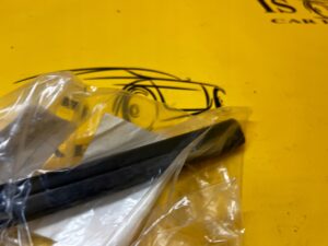 USZCZELKA PRZEDNIA KLAPY PRZÓD POKRYWY SILNIKA PRAWA BMW 3 E90 E91 NOWA OEM