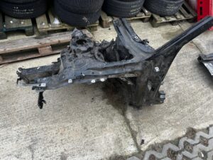 ĆWIARTKA PRÓG PODŁUŻNICA PRZÓD PRZEDNIA LEWA AUDI A8 D5 4N