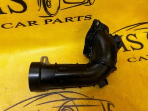 RURA WĄŻ PRZEWÓD DOLOT POWIETRZA AUDI A8 D5 TDI