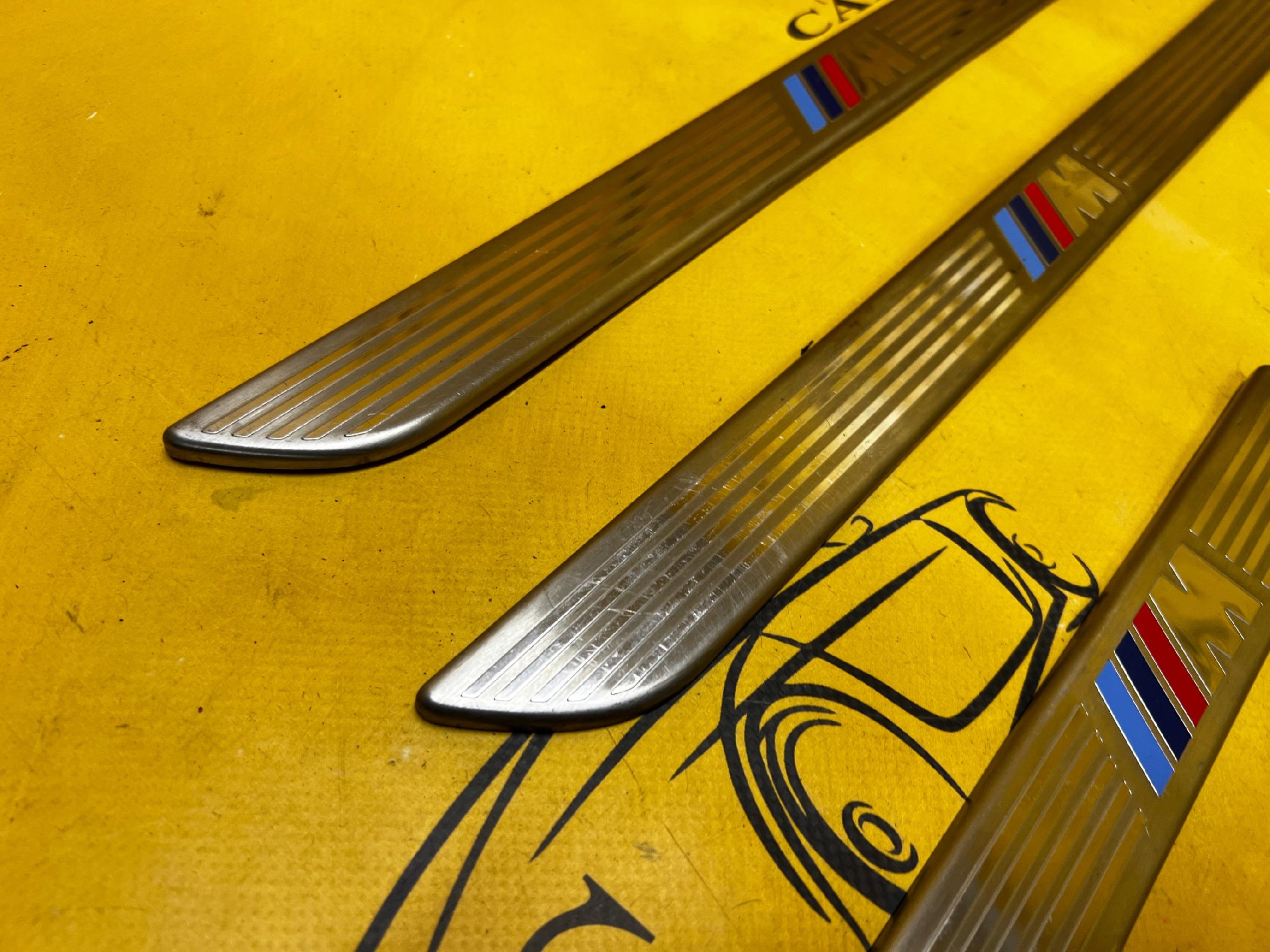 KOMPLET LISTWY PROGOWE M-PAKIET PRZÓD TYŁ LEWA PRAWA BMW X6 E71 E72