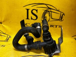 RR EVOQUE II L551 POMPA WODY K8D2-8B500-AB