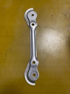 BLACHA MOCOWANIE WSPORNIK INFINITI Q70 M35H M37