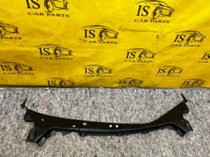 PODSZYBIE TESLA MODEL 3 PRZEDLIFT