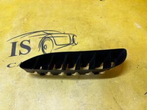 KRATKA WLOT WYLOT ZDERZAKA TYŁ PRAWA PRAWY RENAULT MEGANE IV RS