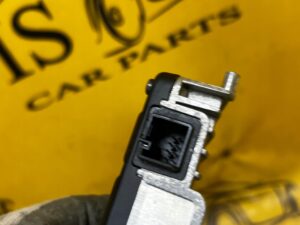 KAMERA SZYBY PRZÓD PRZEDNIEJ CZOŁOWEJ MERCEDES E-KLASA W213 KOMBI